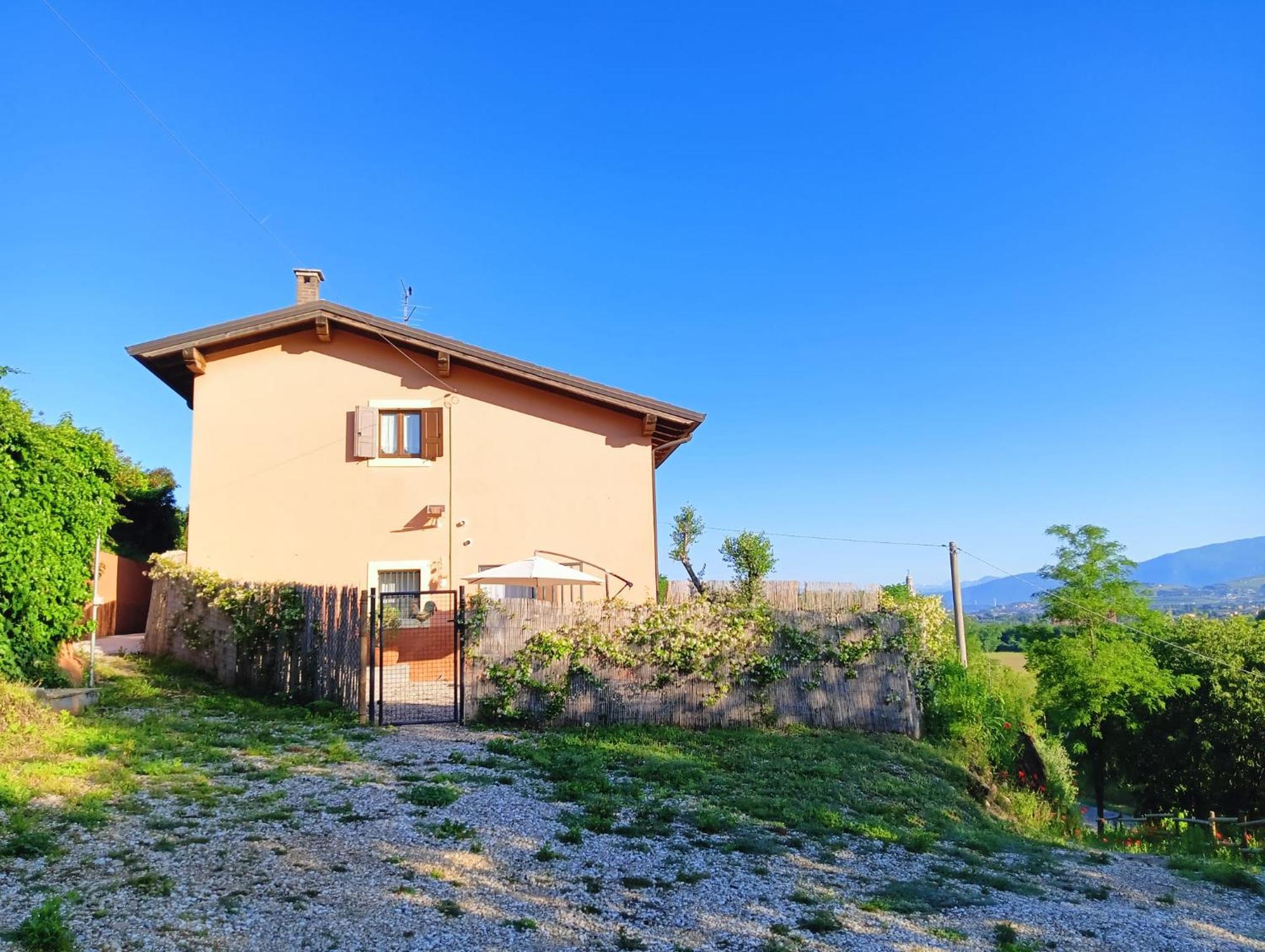 Casa Vacanze Monte Galetto Bussolengo Zewnętrze zdjęcie